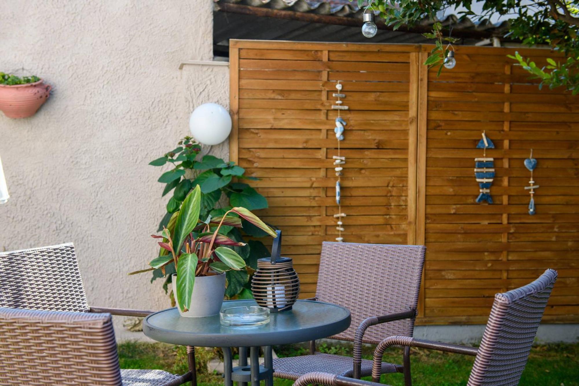 Studios Finikes Limenas  Exterior photo